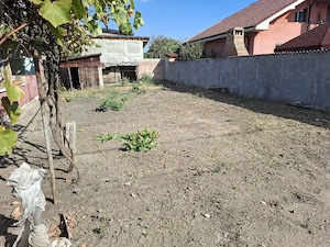 Teren si casa 430mp Ultracentral - zona 1 Mai