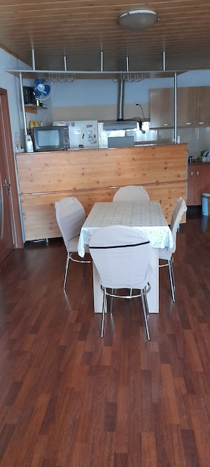 Închiriez camera cu baie proprie in vila  - imagine 4