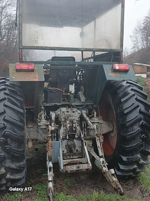 Vind tractor zetor 12045 120 cai cu încărcător frontal  - imagine 4