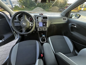 Volkswagen Polo 1.6 TDI - imagine 7