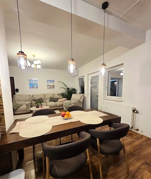 vand casa cocheta cu 5 camere Fratelia  - imagine 4