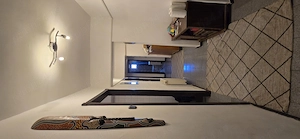 Apartament 4 camere, 80 mp, decomandat, centrala proprie, lift nou, renovat la alb - imagine 2