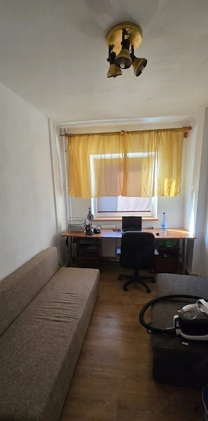 Apartament 4 camere, 80 mp, decomandat, centrala proprie, lift nou, renovat la alb - imagine 10