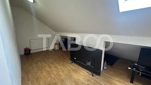 Apartament 98 mpu  4 camere cu balcon zona Terezian Sibiu - imagine 9