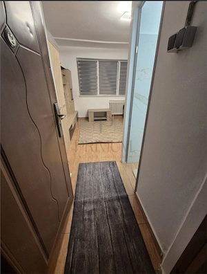 UMT - APARTAMENT 1 CAMERA - mobilat, utilat, etaj intermediar - imagine 3