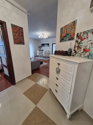 Apartament 3 camere Premium | 2 min Metrou Parc Bazilescu - imagine 7