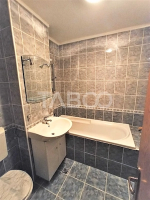 Apartament pentru muncitori 4 camere si 2 balcoane Mihai Viteazul - imagine 8