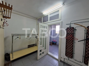 Spatiu comercial 100 mpu CURENT TRIFAZIC locuri parcare Lazaret Sibiu  - imagine 5