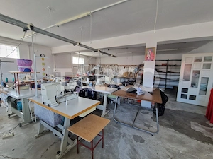 Spatiu comercial 100 mpu CURENT TRIFAZIC locuri parcare Lazaret Sibiu  - imagine 4