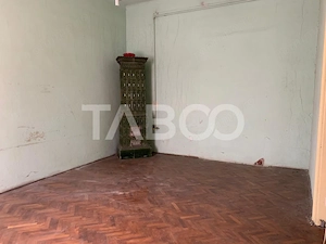 Spatiu de birouri de vanzare 70 mp cu 3 camere in Centru Sibiu - imagine 2