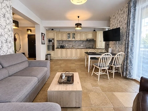 Apartament 2 camere | Ștefan Building | Lângă plajă | Încălzire în pardoseală - imagine 3