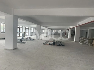 Spatiu comercial de inchiriat de 600 mp zona Centrala in Sibiu - imagine 2