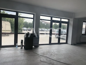 Spatiu comercial de inchiriat de 600 mp zona Centrala in Sibiu - imagine 4