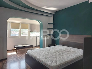 Apartament spatios 49 mp 2 camere decomandate 2 balcone Cisnadie - imagine 4