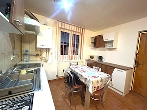 Apartament de vanzare 4 camere 60mp zona Rahovei Sibiu - imagine 2