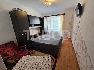 Apartament decomandat 3 camere 2 bai 66 mp parcare boxa Terezian Sibiu - imagine 4