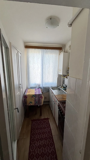  Apartament cu 3 camere de vânzare   ULMENI, MARAMUREȘ Se oferă spre vânzare  - imagine 2