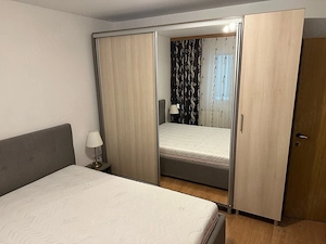 Proprietar - inchiriez apartament cu 3 camere, decomandat, etaj 1- Calea Girocului - imagine 6