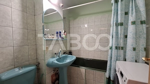 Apartament 3 camere de vanzare decomandat 58 mp zona Valea Aurie Sibiu - imagine 5
