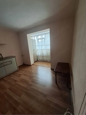 apartament 2 camere,langa liceul pedagogic - imagine 4