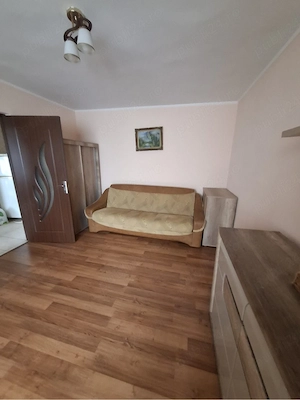 apartament 2 camere,langa liceul pedagogic - imagine 1