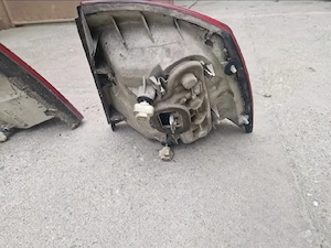Stopuri ,Lampa / Tripla dreapta stanga Opel Astra G - imagine 3