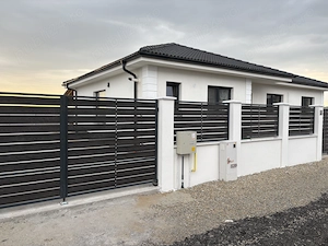Garduri, porți, balustrade, balcoane, copertine și pergole la comandă