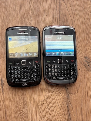 Blackberry Curve