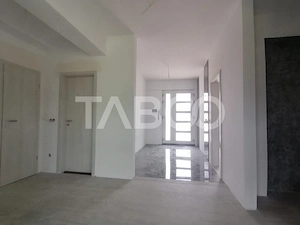 Casa superba de inchiriat 5 camere cu teren si piscina Cisnadie - imagine 10