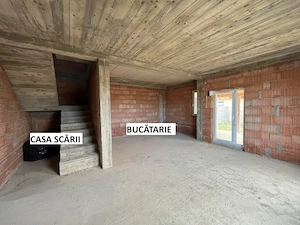 Vând Jumătate de duplex   Exterior finisat și Interior la roșu   în Giarmata Vii - imagine 5