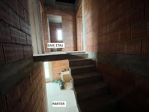 Vând Jumătate de duplex   Exterior finisat și Interior la roșu   în Giarmata Vii - imagine 8