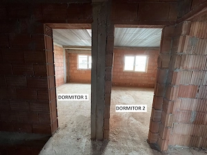 Vând Jumătate de duplex   Exterior finisat și Interior la roșu   în Giarmata Vii - imagine 9