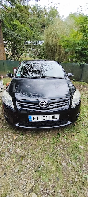 Toyota auris - imagine 5