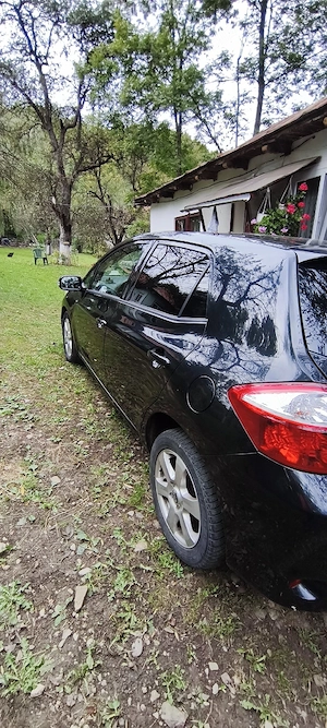 Toyota auris - imagine 6
