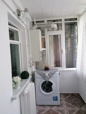 Apartament 2 camere , Zona Nicolina 2 - imagine 5