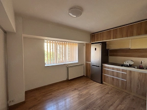 Inchiriez apartament 4 camere rond Alba Iulia - imagine 5