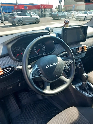 Dacia logan 2023 - imagine 8