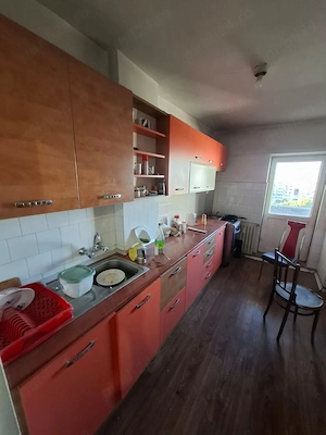 Primesc doi băieți în chirie, ap.decomandat 3 camere, 2 băi, balcon, în Craiova, lângă McDonalds - imagine 4