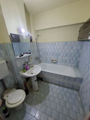 Primesc doi băieți în chirie, ap.decomandat 3 camere, 2 băi, balcon, în Craiova, lângă McDonalds - imagine 5