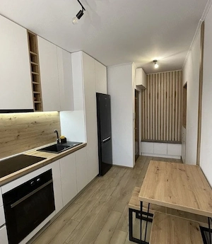 zona CRANGASi ofer in chirie apartament cu 2 camere