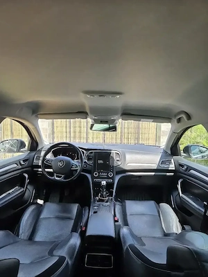 Renault Megane estate BOSE  - imagine 3