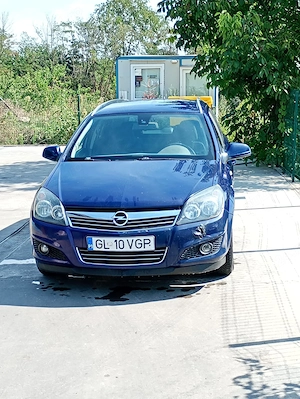 Opel Astra 1.4 benzina an 2010 - imagine 8