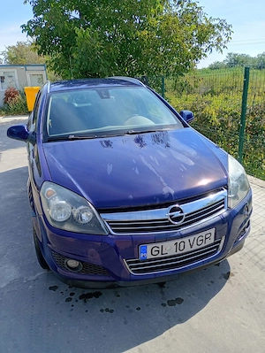 Opel Astra 1.4 benzina an 2010