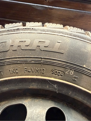 Cauciucuri Iarna ca noi 185/65 R14 - imagine 2