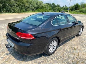 Volkswagen Passat 1.6 TDI Bluemotion 2015  Auto-DSG Pilot  NAVI-Android  Dublu-Clima Pilot  8990-eur - imagine 2