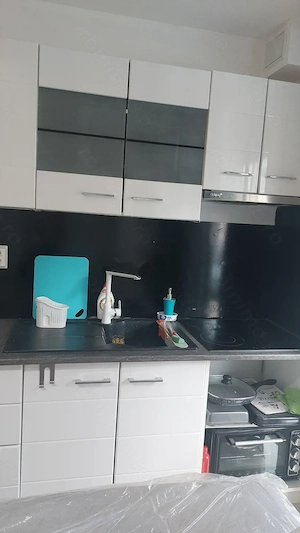 Sibiu: Închiriez Studio Garsonieră + parcare zona Arhitecților - imagine 2