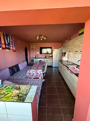 Apartament 4 Camere, 2 băi, Etaj 3, 65 mp utili, 2 balcoane, zona Soarelui, Centrala, Boxa - imagine 7