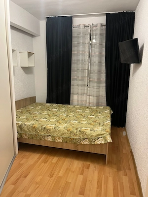 Închiriez studio cochet 36 mp, cu loc de parcare, situat la baza Colinei Universității - imagine 9