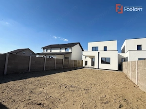 Duplex cu 4 camere de vanzare si teren de 335 mp - zona Sacalaz - imagine 3
