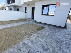 Duplex cu 4 camere de vanzare si teren de 335 mp - zona Sacalaz - imagine 4